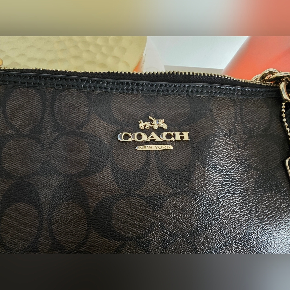 Coach Ava Tote in Signature Canvas - Picture 3 of 15